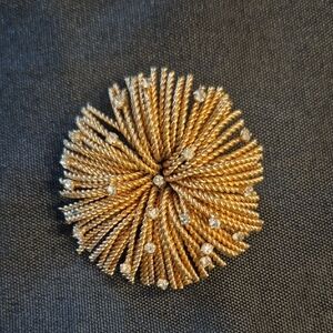 Bergere Vintage Starburst Gold Brooch with Crystal Accents